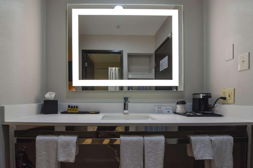 Best Western Plus Lafayette Hotel University Area 外观 照片