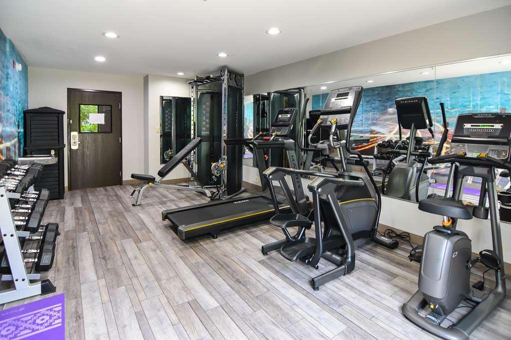 Best Western Plus Lafayette Hotel University Area 设施 照片