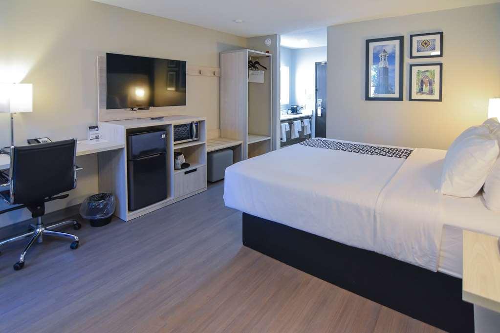 Best Western Plus Lafayette Hotel University Area 客房 照片