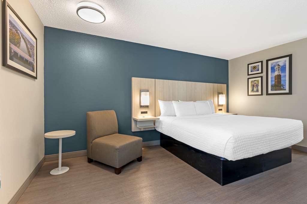 Best Western Plus Lafayette Hotel University Area 客房 照片